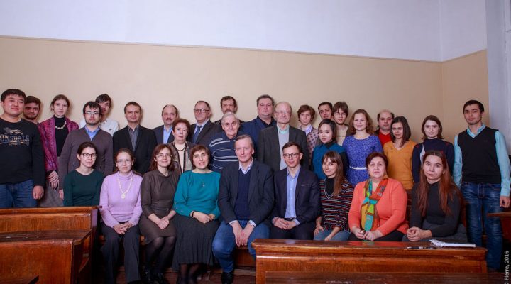 коллектив лаборатории в 2016 году
