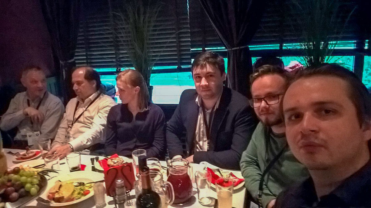MSU-IFW-ILTPE Joint Workshop. Synthesis, Theoretical Examination and Experimental Investigation of Emergent Materials (Moscow, 14-16 June, 2017) banquet